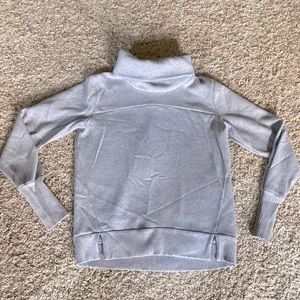 Alo Yoga Funnel Neck Sweatshirt